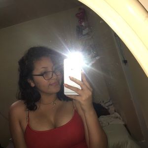 Meet your Posher, Saida